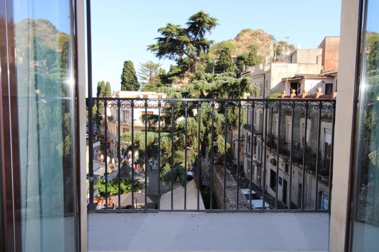 C'Est La Vie Taormina Apartment Exterior photo