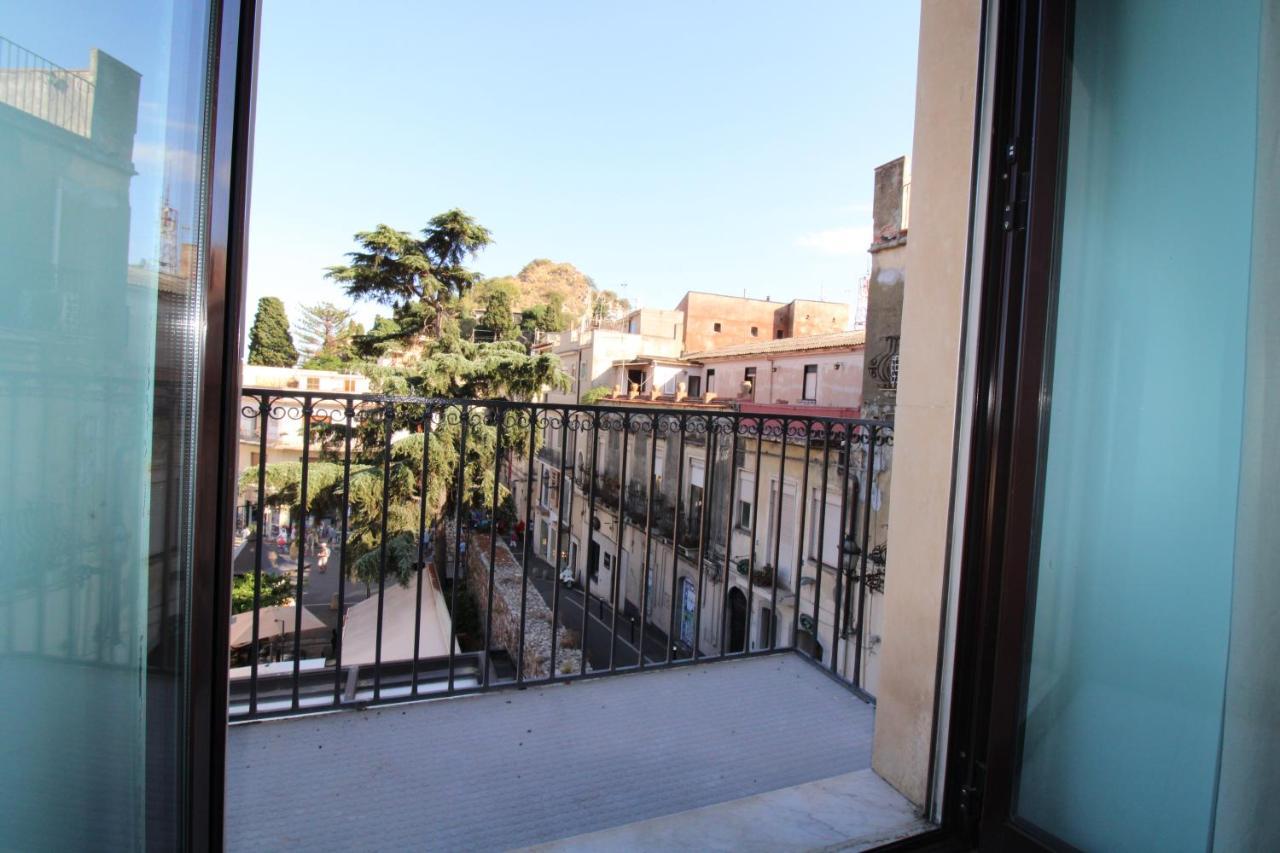 C'Est La Vie Taormina Apartment Exterior photo
